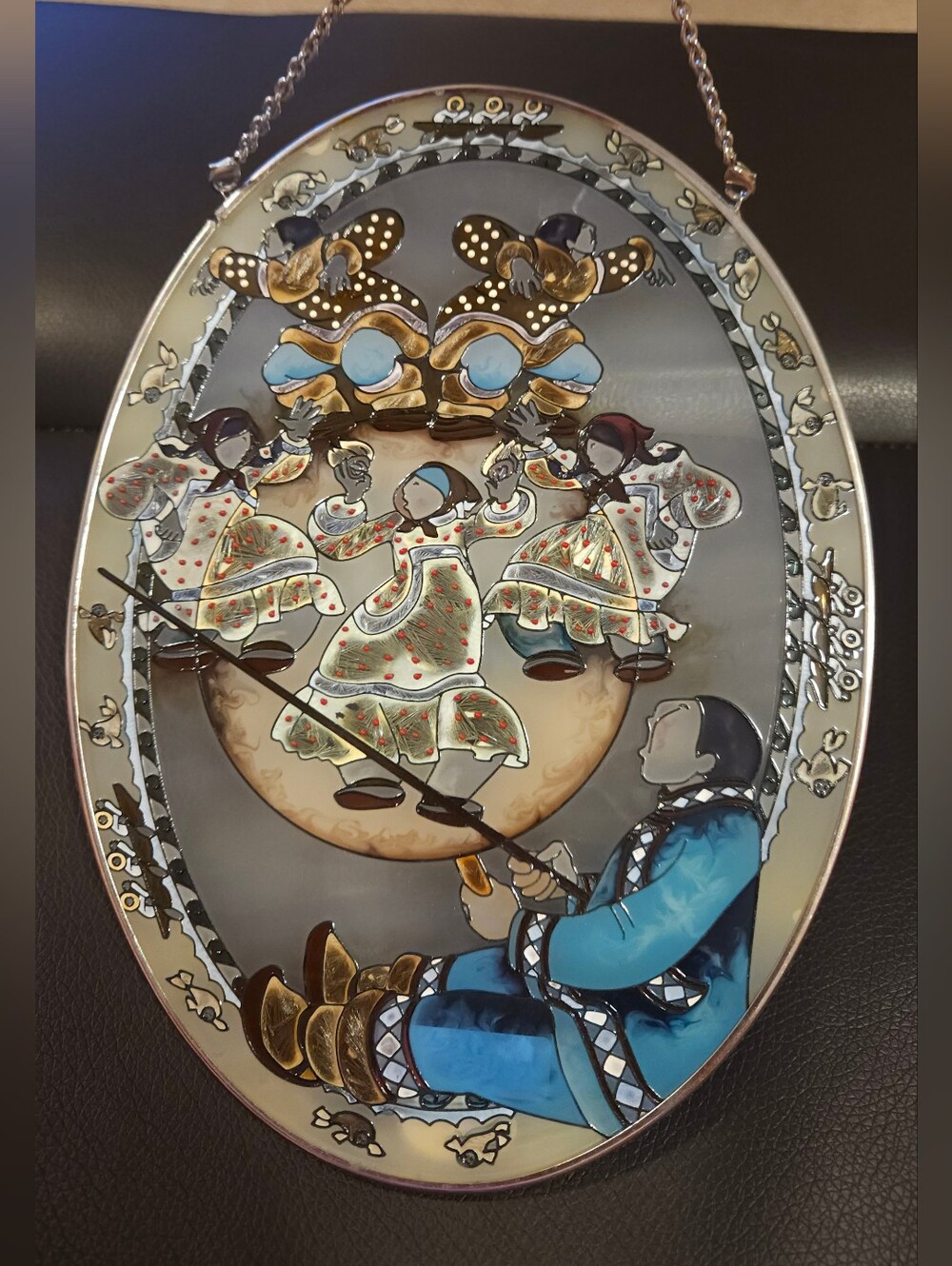 Amia Studios Inuit Glass Suncatcher - BEAUTIFUL!!!